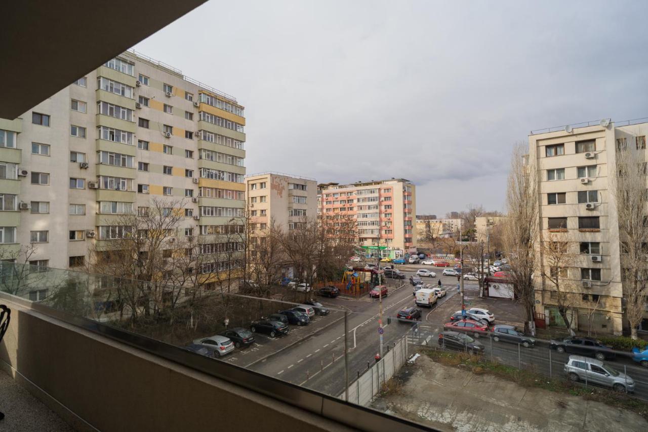 Central Apartments With City View & Large Balcony Бухарест Экстерьер фото